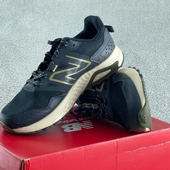 New Balance Women's 410 V8 Trail Running Shoe 7.5 Wide NWB S180