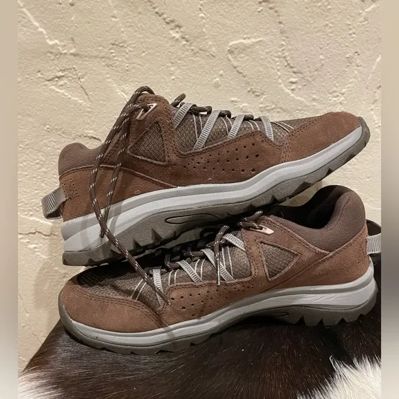 NEW BALANCE Women’s Brown Hiking Walking Shoes - wide fit