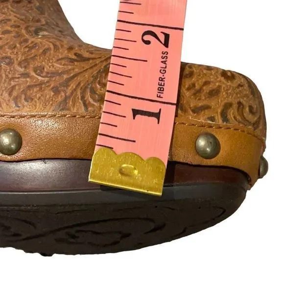 NEW Baretraps Ace Brown Embossed Leather Soft Pretty Insole Mule Heels‎ — SZ 8