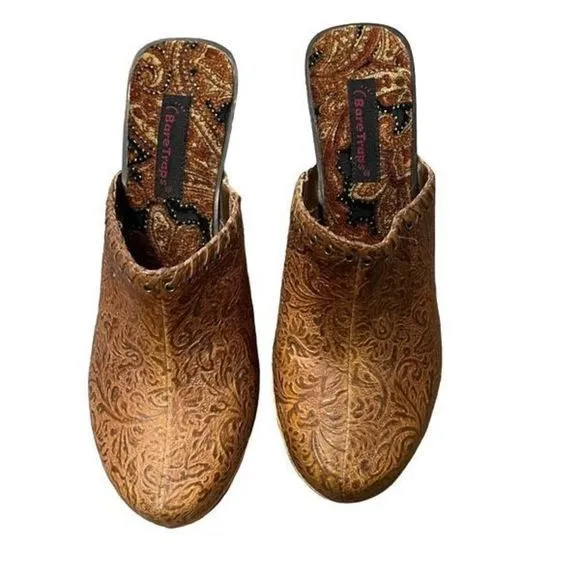 NEW Baretraps Ace Brown Embossed Leather Soft Pretty Insole Mule Heels‎ — SZ 8
