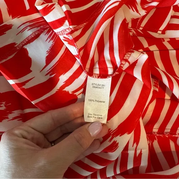 New Cabi Brushstroke Pleated Midi Dress Red White Modern #281 Size Small