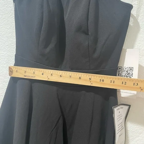 New Classic little black dress size S