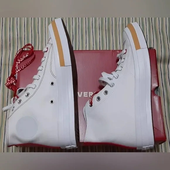 New, Converse Chuck 70 High White/Red, Mens 9, Womens 11 Sneakers