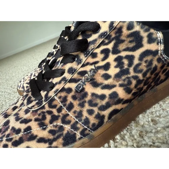 NEW DKNY Leopard Print Sneakers rubber Sole Low Top velvet Shoes size 7.5