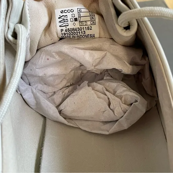 NEW ECCO Soft 8 Comfort 100% Leather Sneaker, Shadow White Off White Size 9, NIB