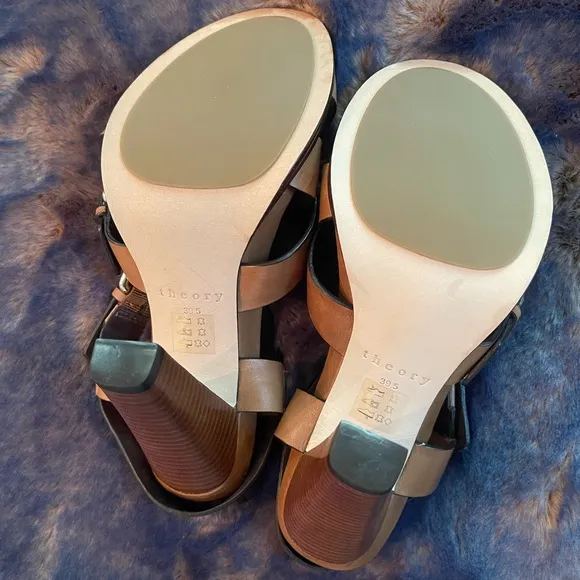 NEW Elegant Theory Tan Strappy Heels