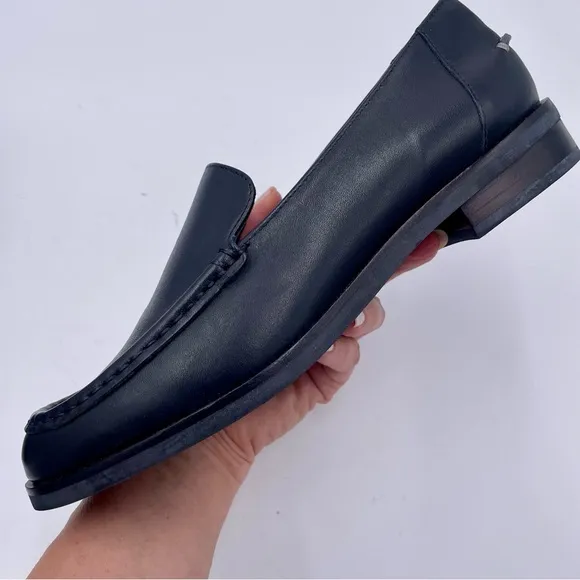 NEW Everlane Black Leather The Modern Loafer in Size 8