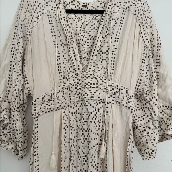 NEW Free People beige print Modern Kimono Style boho dress size 6