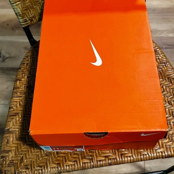 New in box Nike ZOOM VAPOR PRO 2 HC size 11.5