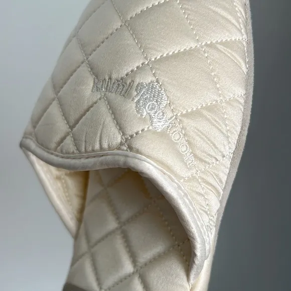 NEW kumi kookoon ivory quilted mulberry silk charmeuse slippers suede heel spa