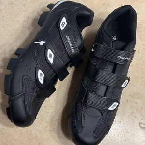 New men’s cycling deal mountain biking shoes 🚵‍♀️
