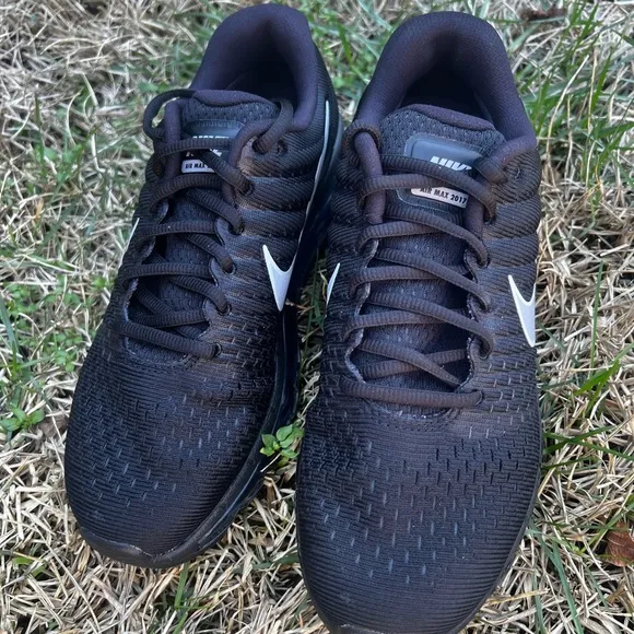 NEW Nike Air Max 2017 size 7.5 Womens Black Retro (2024) shoes