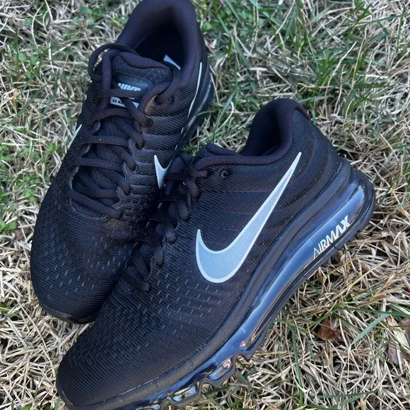 NEW Nike Air Max 2017 size 7.5 Womens Black Retro (2024) shoes