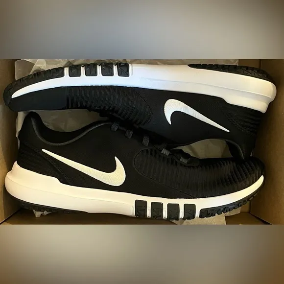 NEW- Nike Flex Control 4 Men's Workout Shoes (CD0197-002) SIZE: 9.5
