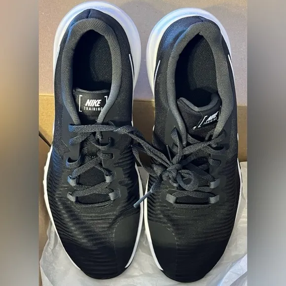 NEW- Nike Flex Control 4 Men's Workout Shoes (CD0197-002) SIZE: 9.5