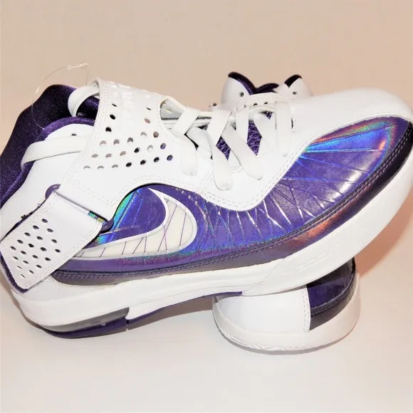 NEW Nike Shoes Women 10.5 Basketball Athletic Lebron James Soldier 454149 Purple