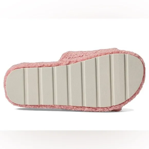 New Robin Platform 7 Pink Faux Shearling Embroidered Sherpa Slide Slippers