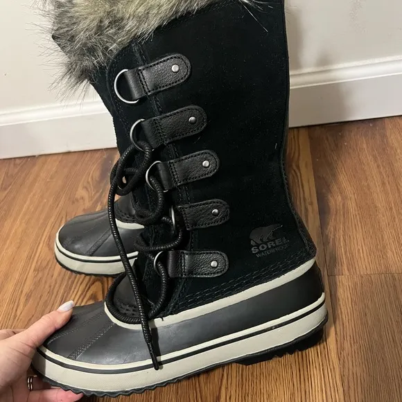 NEW Sorel Black Joan Of Arctic Boots Size 7 US $240