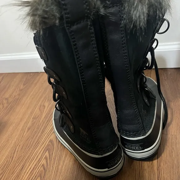 NEW Sorel Black Joan Of Arctic Boots Size 7 US $240
