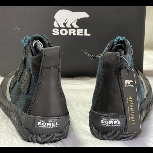New Sorel Out 'N About Plus boots size 7