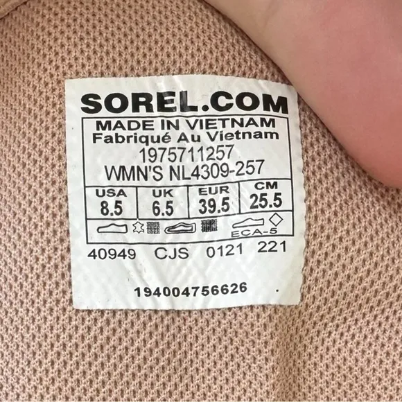 New! Sorel Women's OTM Caribou Waterproof Suede Boots Tan