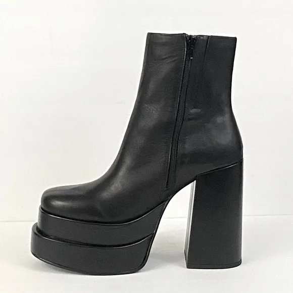 NEW STEVE MADDEN COBRA PLATFORM BLACK LEATHER BOOTS
