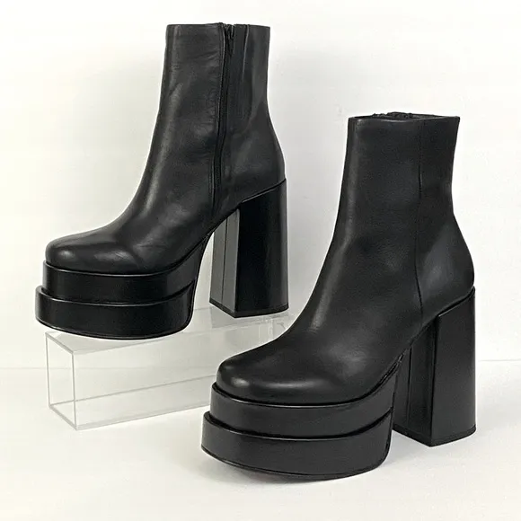 NEW STEVE MADDEN COBRA PLATFORM BLACK LEATHER BOOTS