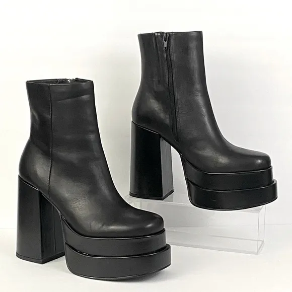 NEW STEVE MADDEN COBRA PLATFORM BLACK LEATHER BOOTS