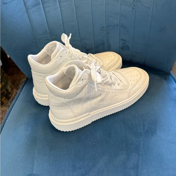 New STUART WEITZMAN Croc RYAN High-Top Leather SNEAKER Women 9 White MSRP$425