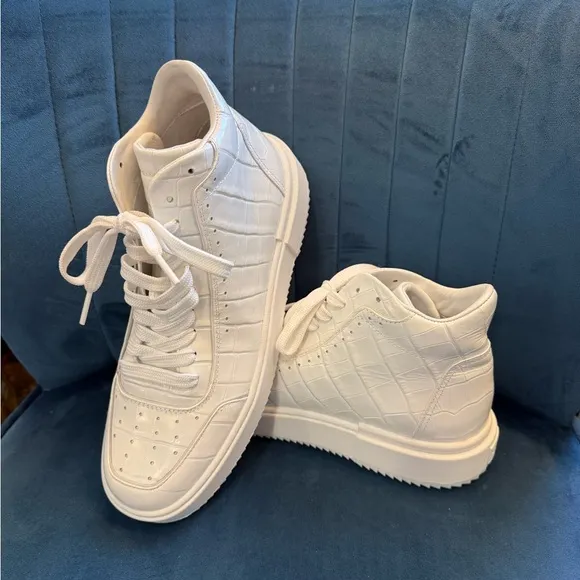 New STUART WEITZMAN Croc RYAN High-Top Leather SNEAKER Women 9 White MSRP$425