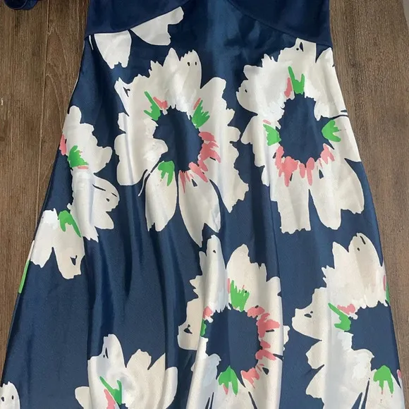 NEW! Ted Baker Modern Chic Daysiah Floral Midi Flare Dress Puff Sleeve Navy 2