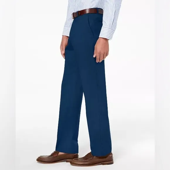 New TOMMY HILFIGERMen's Modern-Fit TH Flex Stretch Solid Performance navy blue