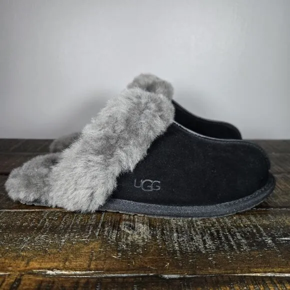 NEW UGG Scuffette II Womens Size 7 Slip On Mules Fluffy Slippers Shoes Black