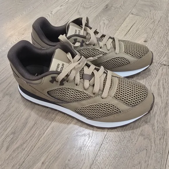 NEW Under Armour Tan Sneakers with Breathable Mesh and White Sole