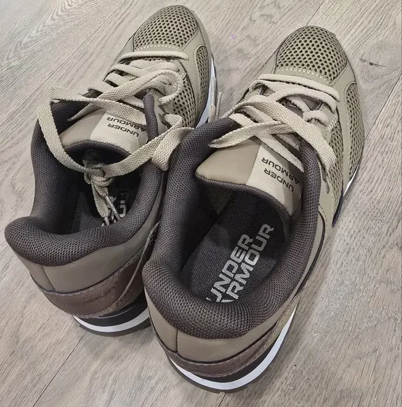 NEW Under Armour Tan Sneakers with Breathable Mesh and White Sole