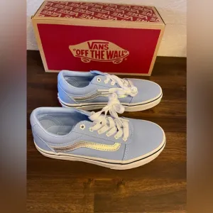 NEW VANS shoes size 11 girls kids Ward blue &amp; silver metallic athletic sneakers