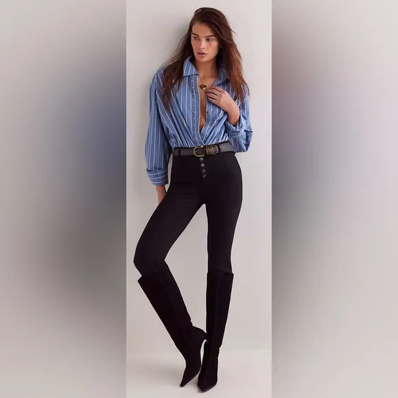 NEW with tags (NWT) Free People We The Free Aura Slim Cigarette Jeans