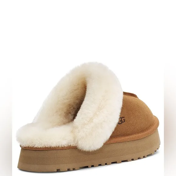 NEW!!! Women’s UGG Discquette Chestnut Suede Slippers Mule Size 5M