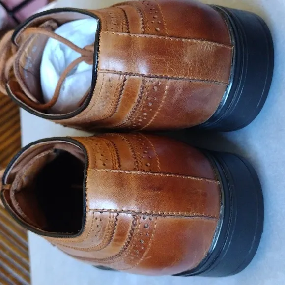 New Yorta Tan Men's classic Oxford wing tip Gravity Defyer Dress Shoes