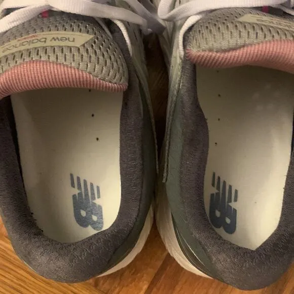 New Balance Shoes size 9