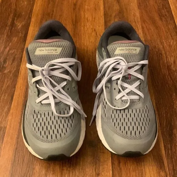 New Balance Shoes size 9