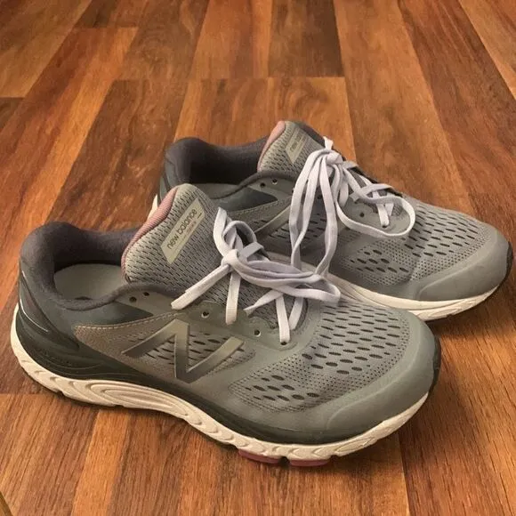 New Balance Shoes size 9