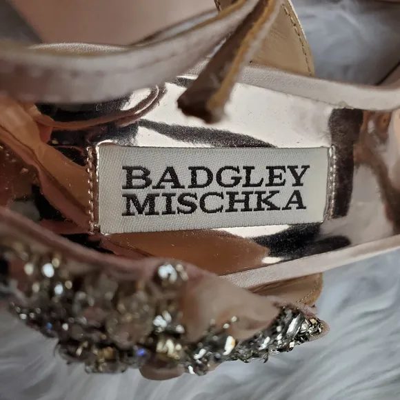 NIB Badgley Mischka Blakely Rhinestone Wedge Sandal, Size 5