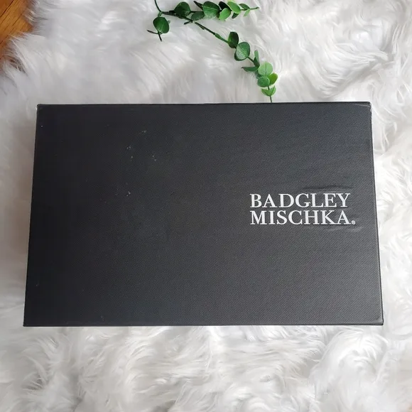 NIB Badgley Mischka Blakely Rhinestone Wedge Sandal, Size 5