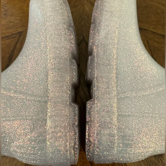 NIB UGG Drizlita Glitter Women's Waterproof RainSnow Boots in Glitter Glam
