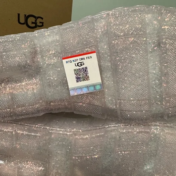 NIB UGG Drizlita Glitter Women's Waterproof RainSnow Boots in Glitter Glam
