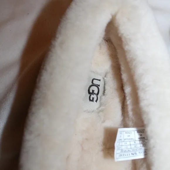 NIB UGG WOMEN'S SPILL SEAM SUEDE SHEARLING SLIP ON SLIPPERS CHESTNUT