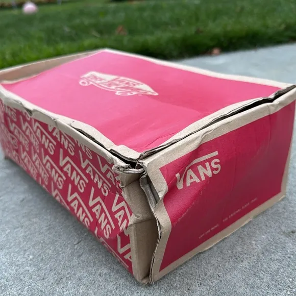 NIB Vans Era CA Lace Up Sneakers