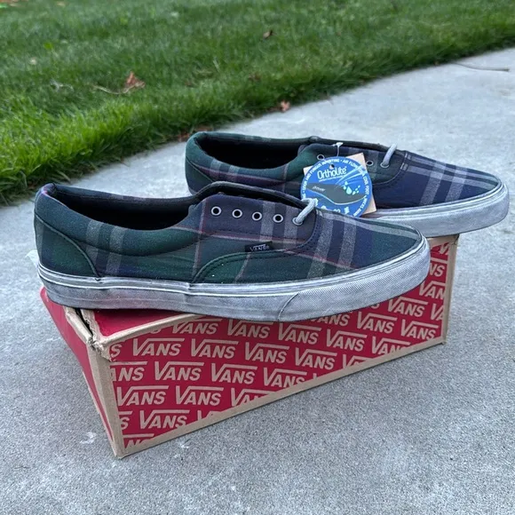 NIB Vans Era CA Lace Up Sneakers