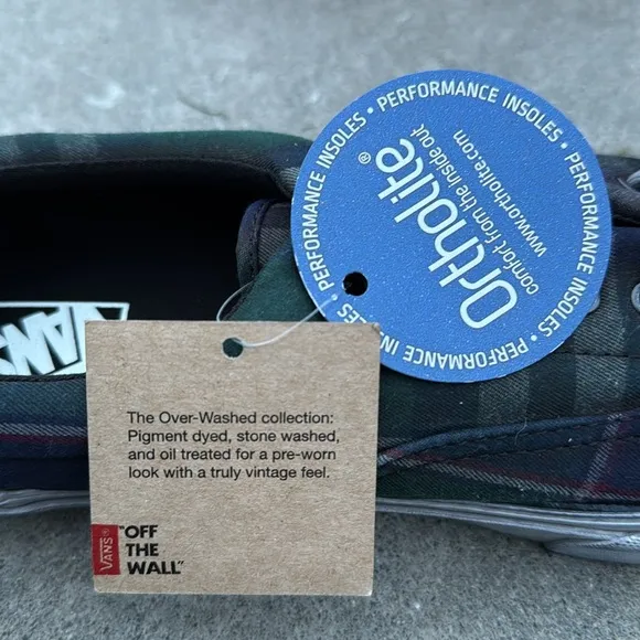 NIB Vans Era CA Lace Up Sneakers